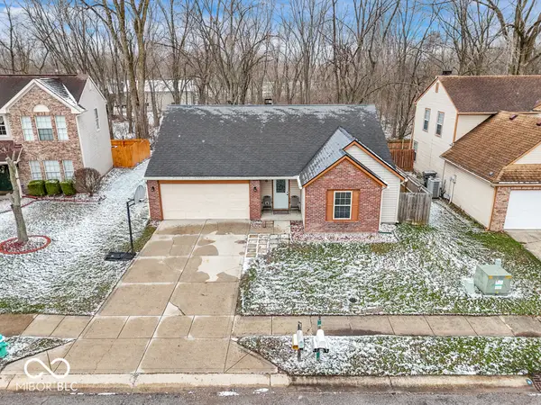 1046 Pine Mountain Way, Indianapolis, IN 46229