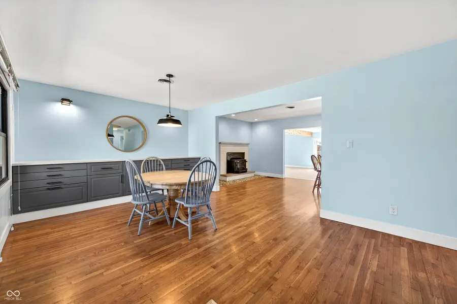 5483 E Karlsway Drive, Columbus, IN 47201 - #3