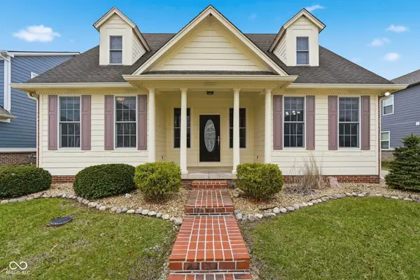 7215 Lockford Walk N, Avon, IN 46123