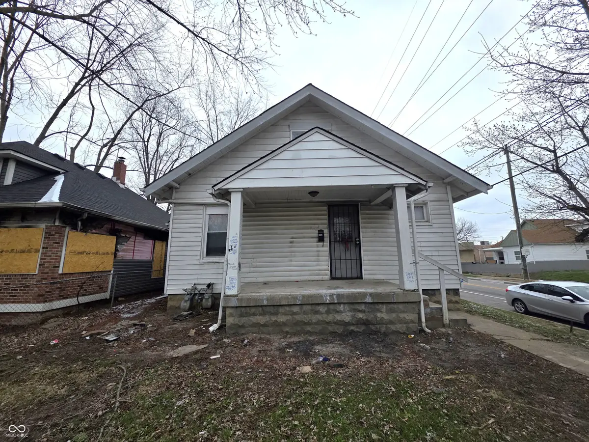 442 S Bradley Avenue, Indianapolis, IN 46201 - #1