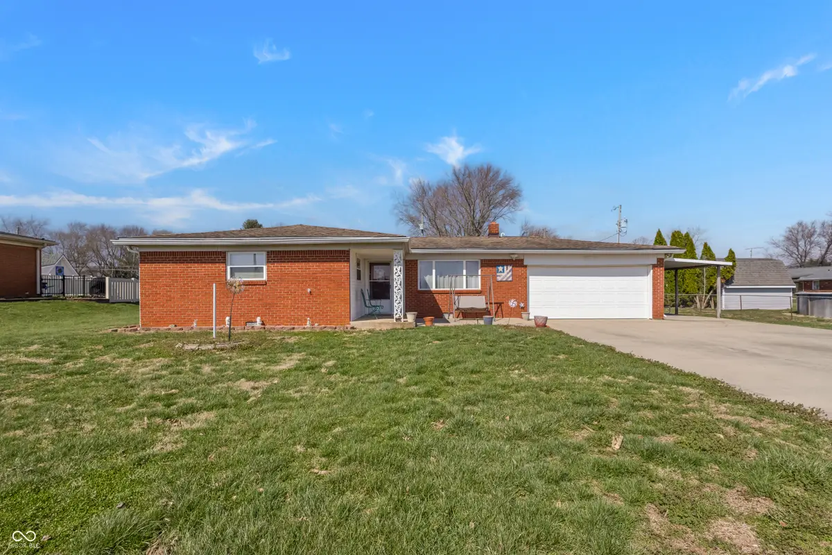 6452 E 550 N, Columbus, IN 47203 - #1