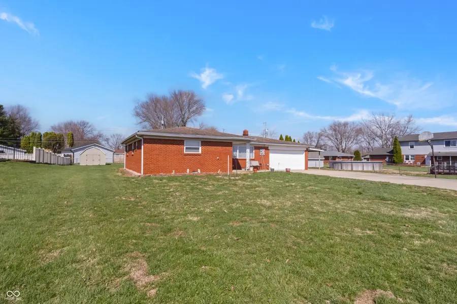 6452 E 550 N, Columbus, IN 47203 - #3