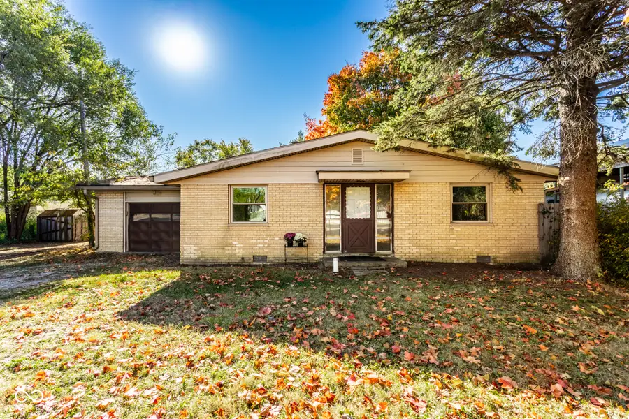 1929 E Us Hwy 40, Clayton, IN 46118 - #2