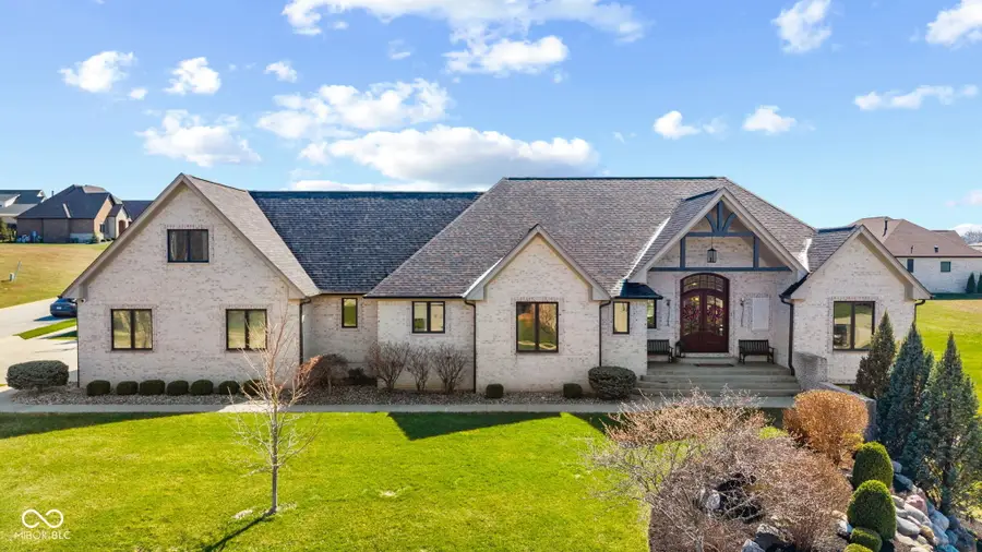 2882 Aldersgate Drive, Greenwood, IN 46143 - #2