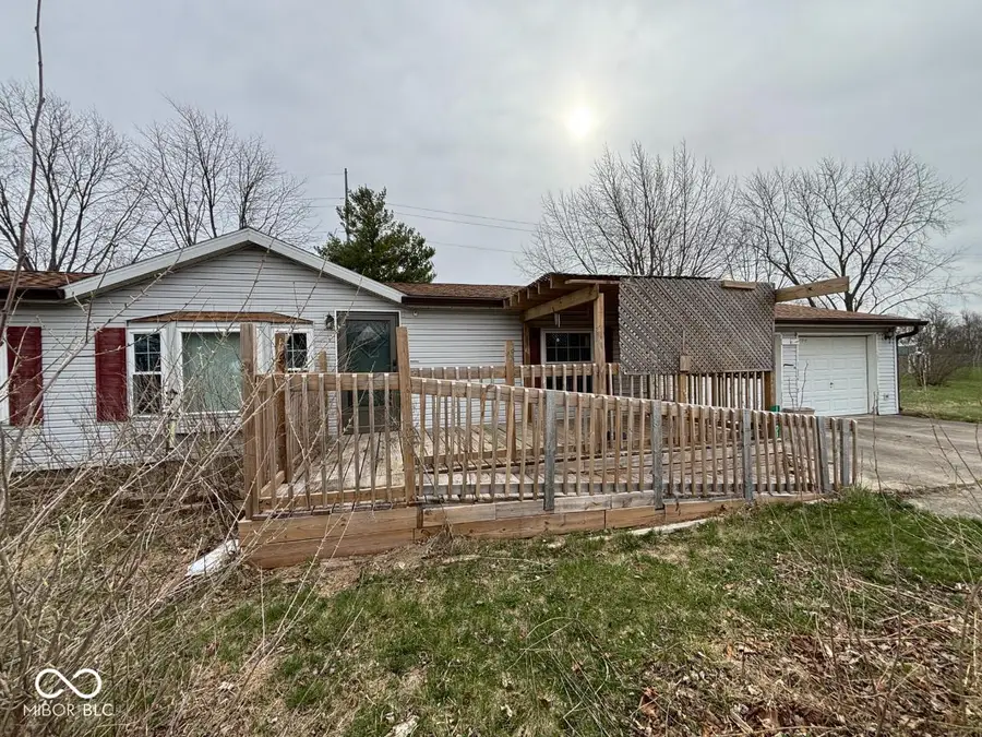 10708 N Colby Avenue, Muncie, IN 47303 - #2