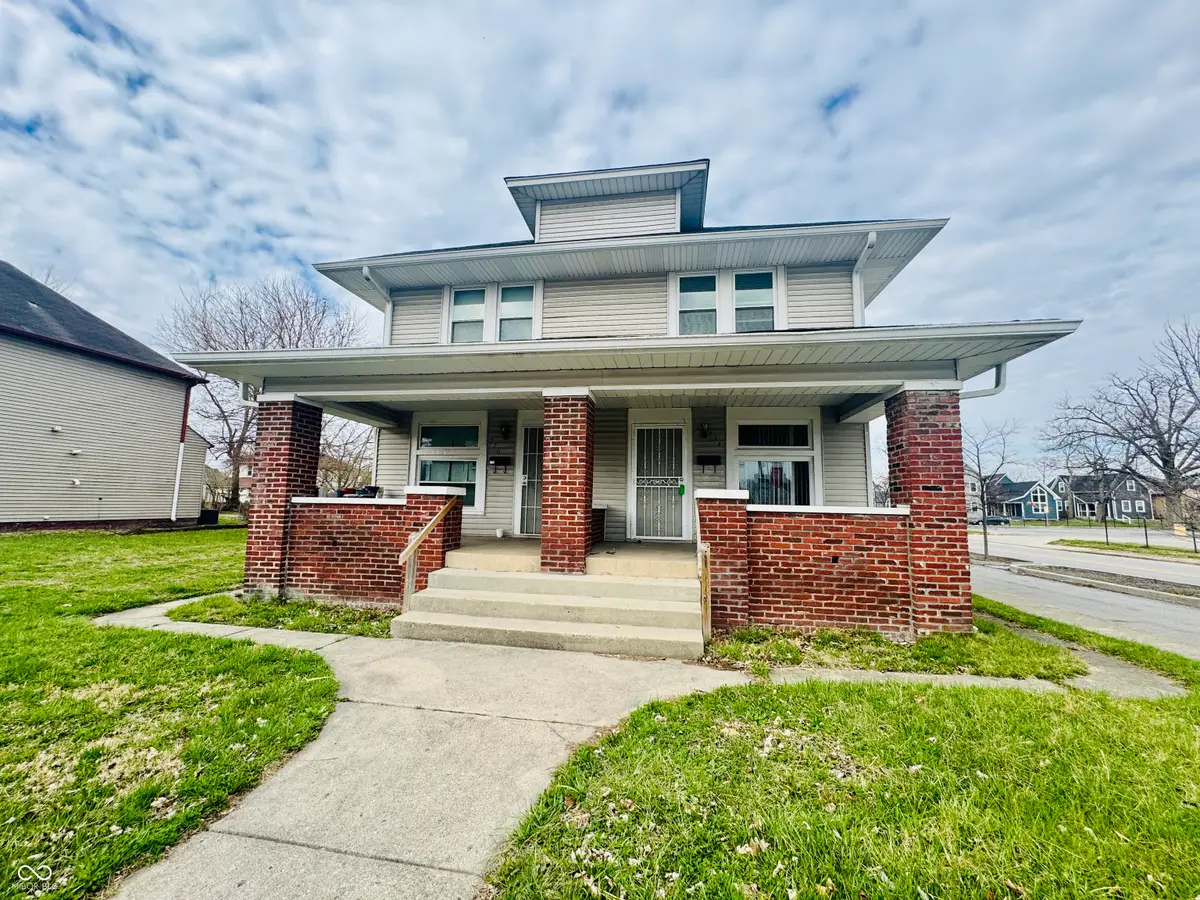 270 E Parkview Avenue, Indianapolis, IN 46201 - #1