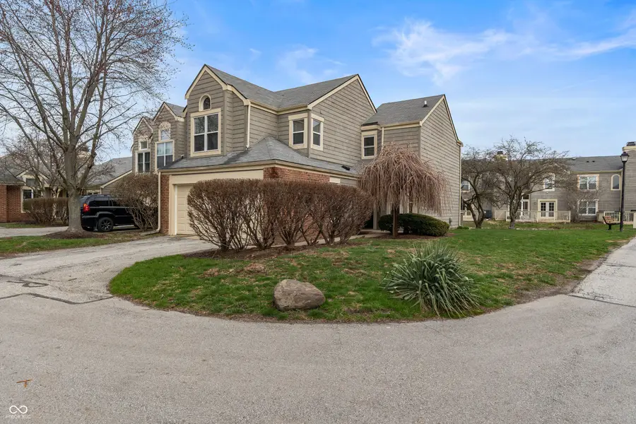 9479 Bridgewater Circle, Indianapolis, IN 46250 - #2