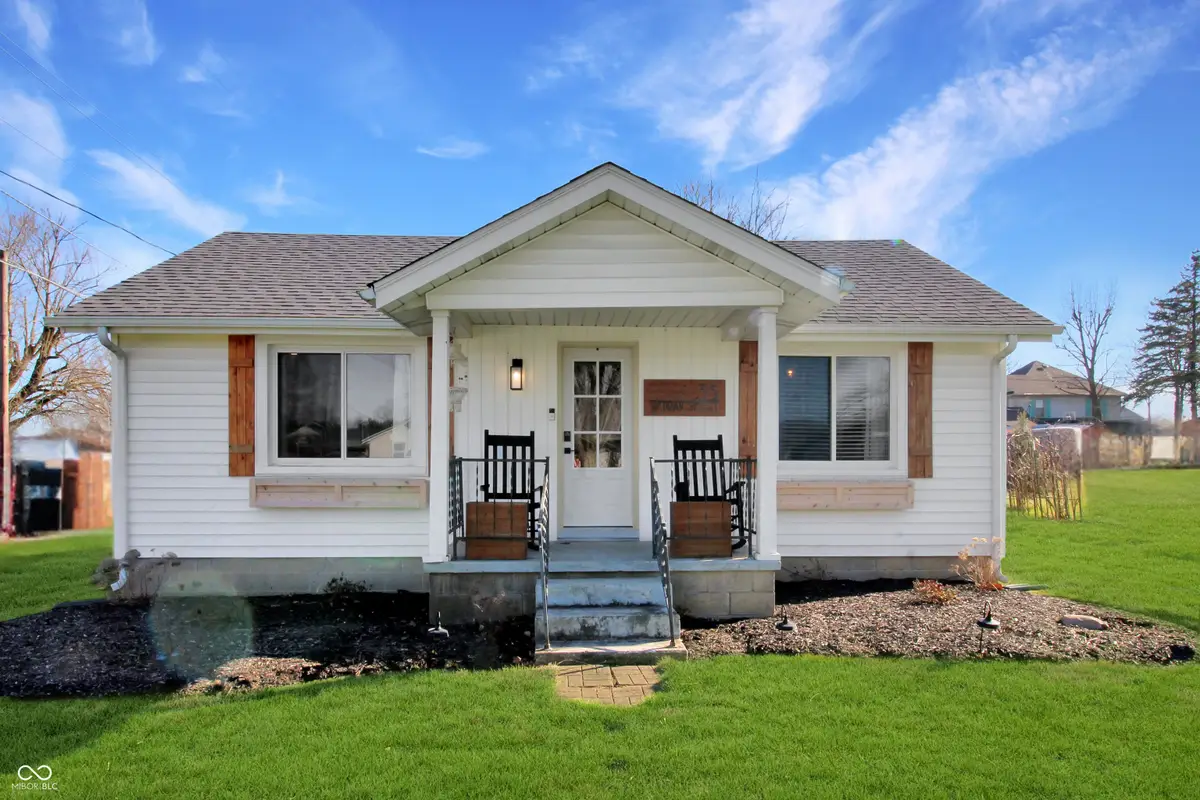 35 W Pray Street, Monrovia, IN 46157 - #1