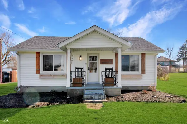 35 W Pray Street, Monrovia, IN 46157