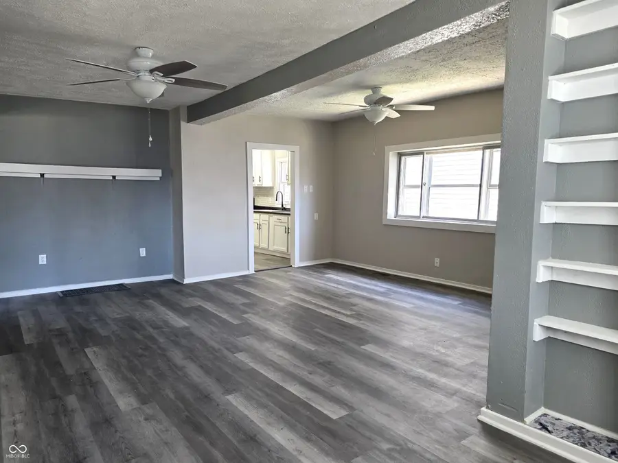 116 E South Street, Shelbyville, IN 46176 - #2