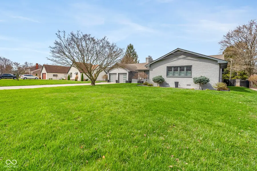 597 Lasher Drive, Seymour, IN 47274 - #3