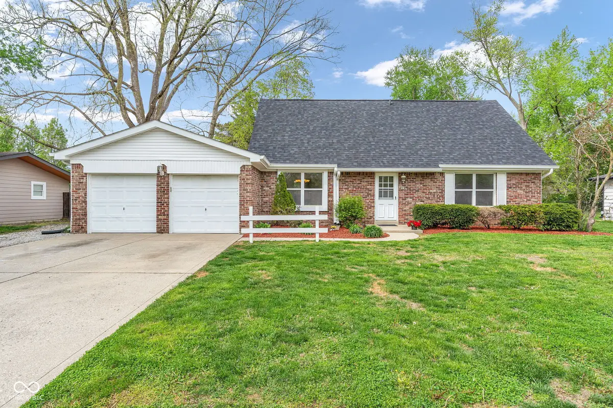 18 Wilson Drive, Carmel, IN 46032 - #1