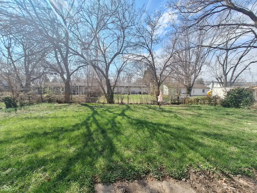 3930 Chateau Drive, Indianapolis, IN 46226 - #3