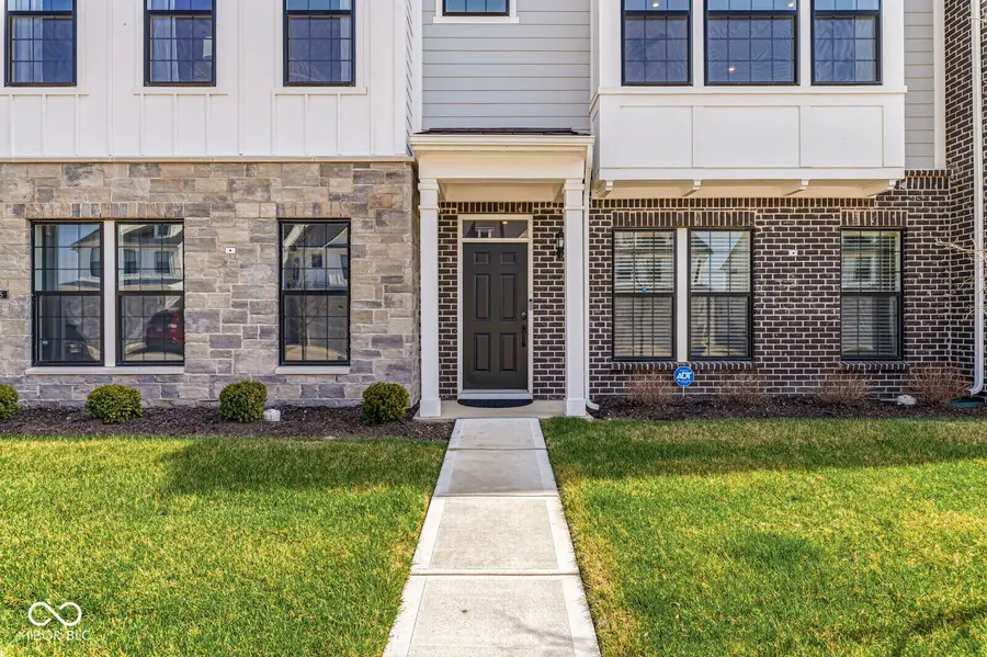 3267 Morab Drive, Zionsville, IN 46077 - #3