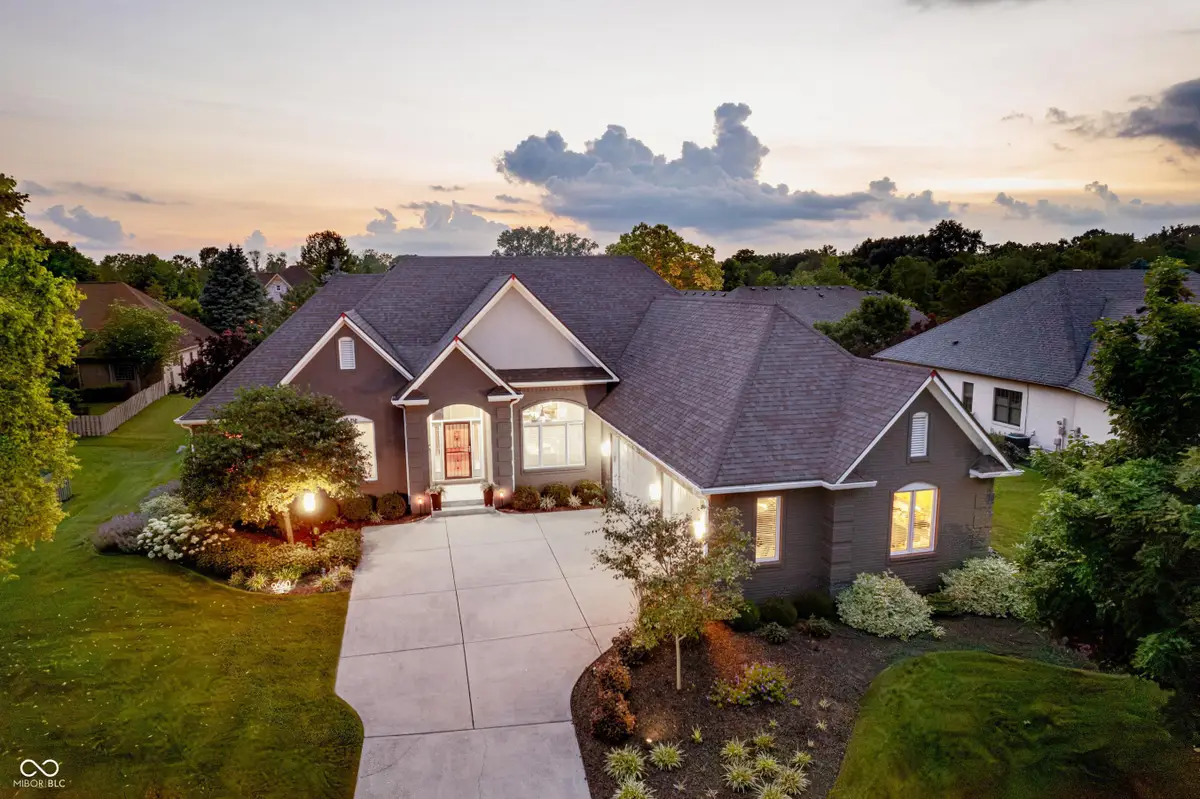 9660 Sunwood Way, Carmel, IN 46032 - #1