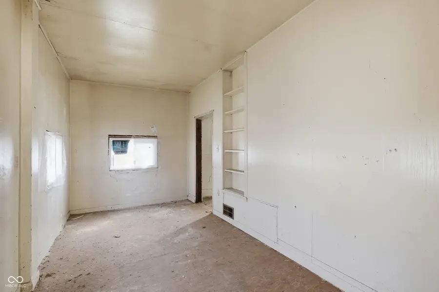 217 E Washington Street, Tipton, IN 46072 - #3