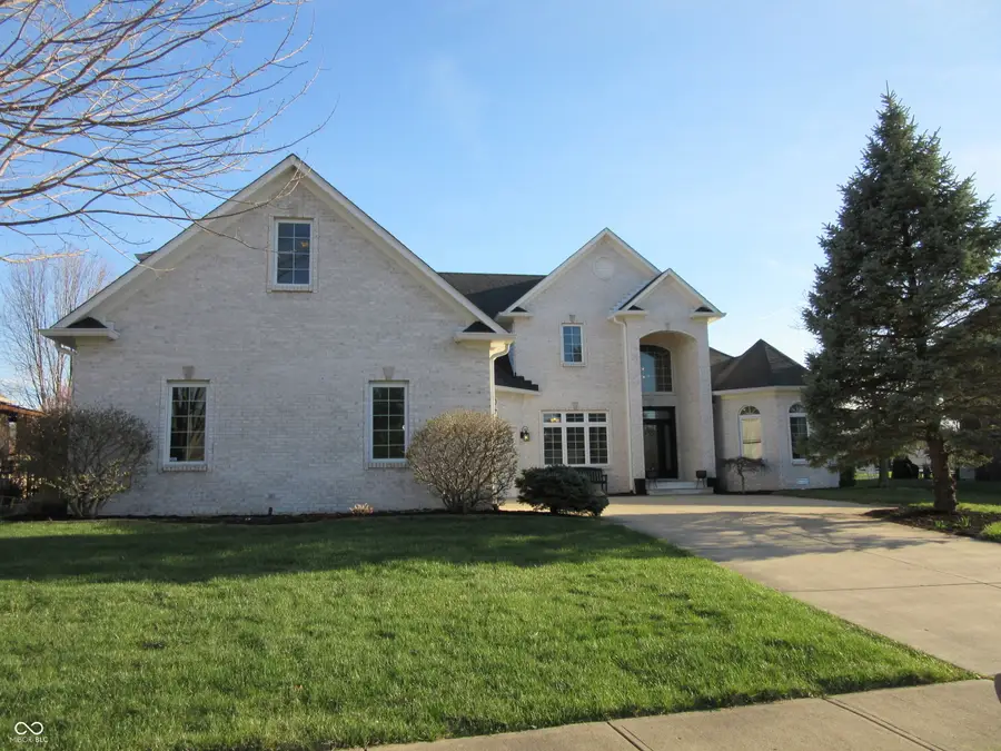 373 Southwind Lane, Greenwood, IN 46142 - #2