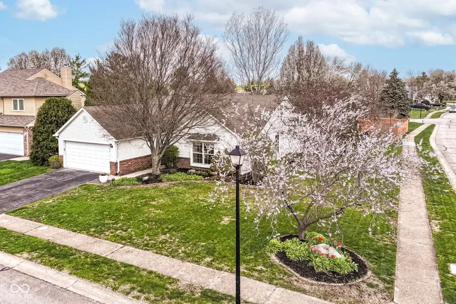 6896 Cherry Laurel Lane, Fishers, IN 46038 - #2