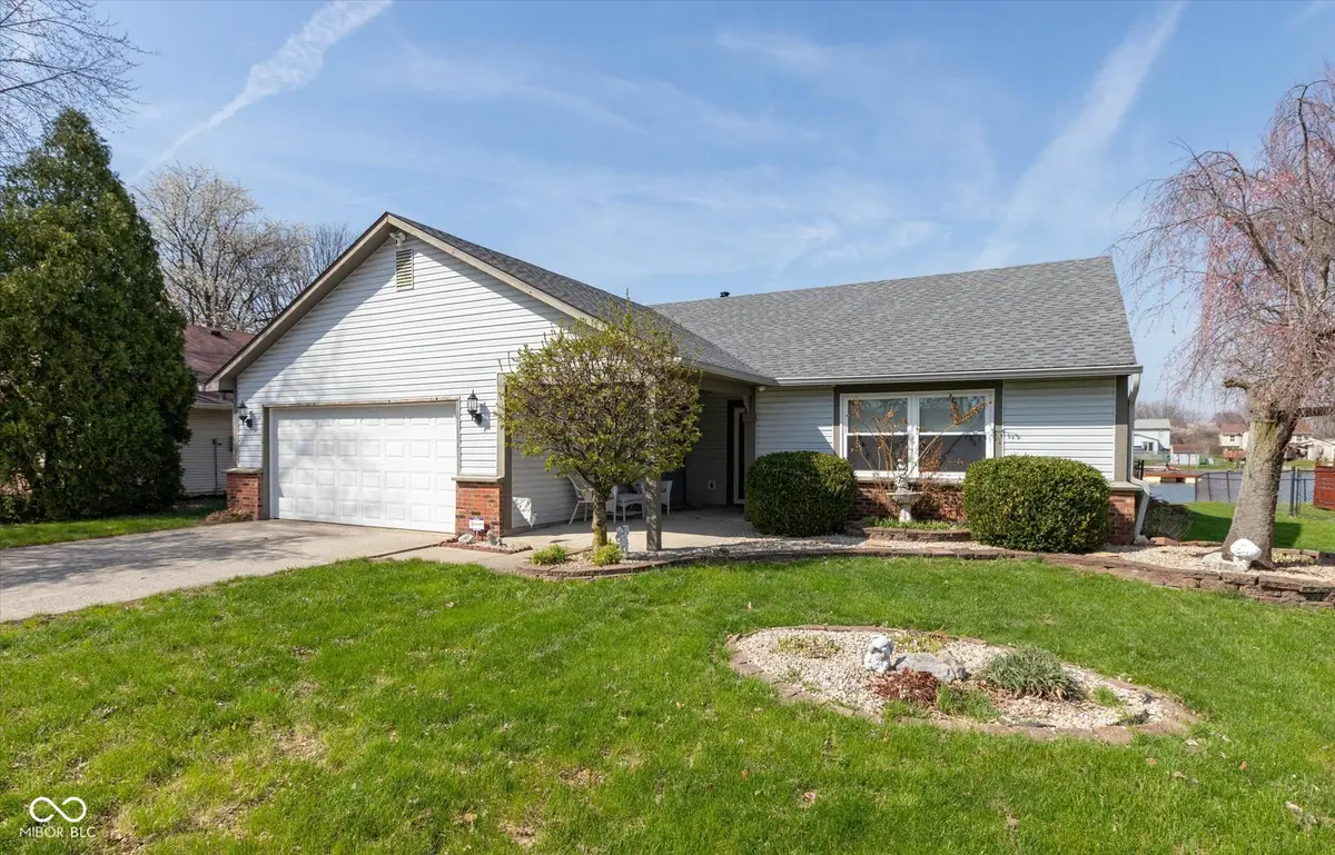 6324 Muirfield Way, Indianapolis, IN 46237 - #1