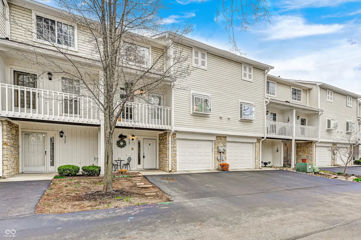 6707 Shore Island Drive, Indianapolis, IN 46220 - #1