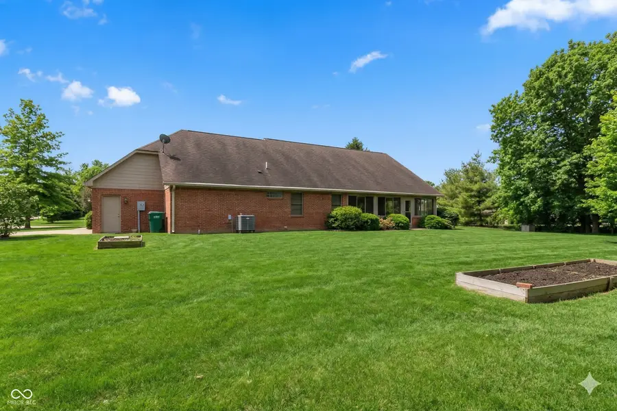 12924 N Cummins Court, Mooresville, IN 46158 - #2