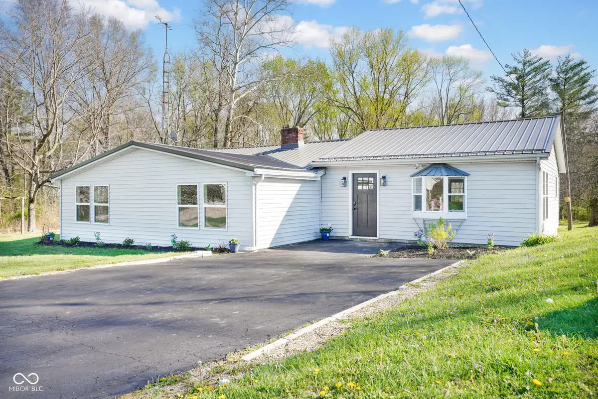 8311 W Old Nashville Road, Columbus, IN 47201 - #1
