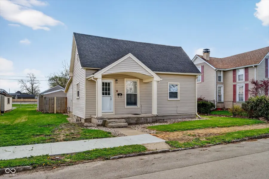 2107 S B Street, Elwood, IN 46036 - #3