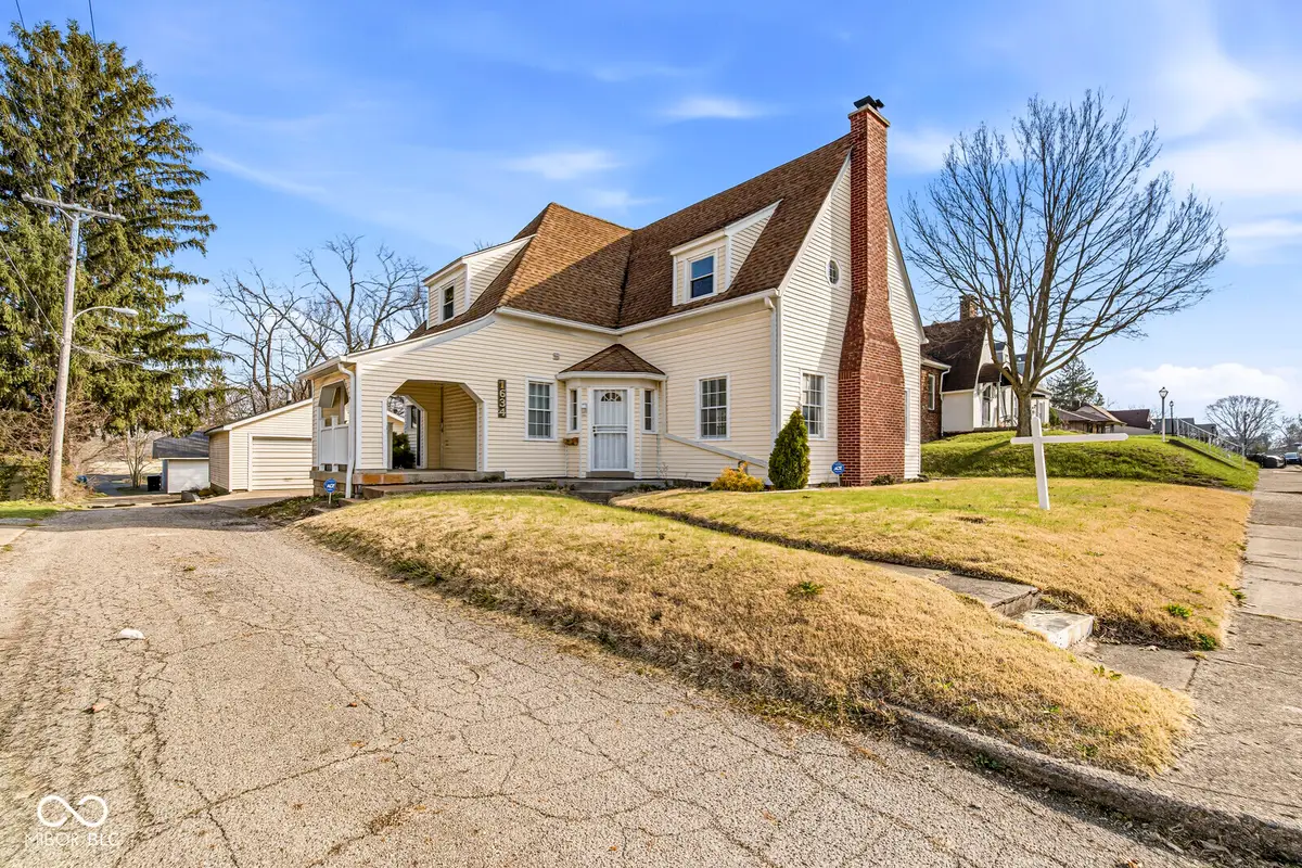 1634 W 11th Street, Anderson, IN 46016 - #1