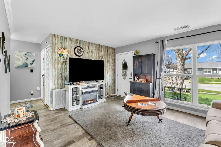 649 Nelson Drive, Mooresville, IN 46158 - #3