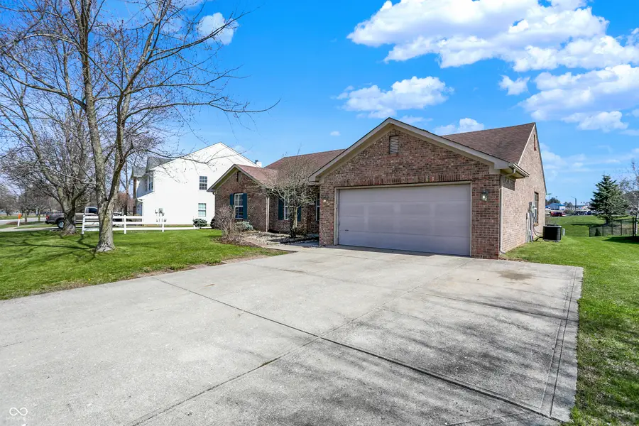 731 Franklin Lakes Boulevard, Franklin, IN 46131 - #3