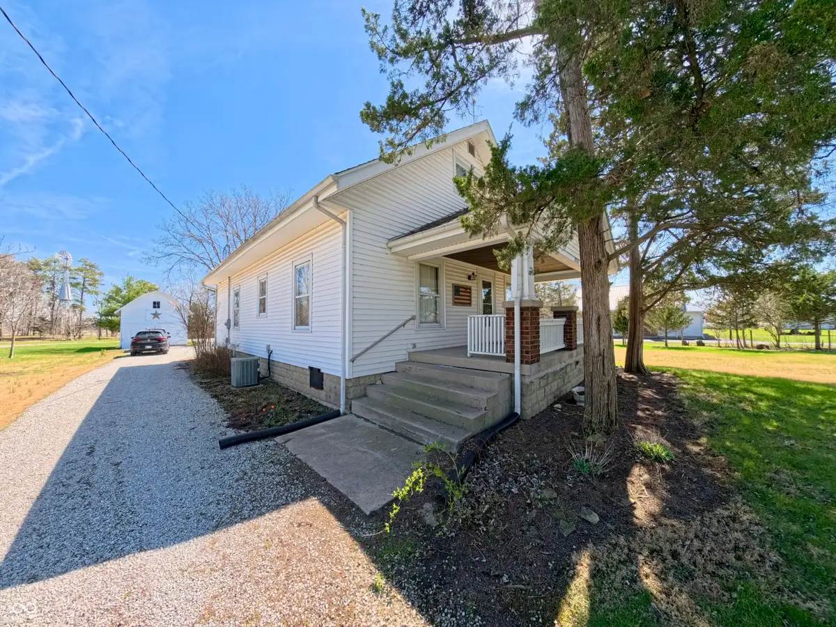 2942 S Miller Street, Shelbyville, IN 46176 - #1