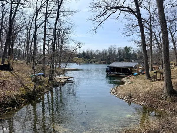 7521 Honey Locust Drive, Nineveh, IN 46164