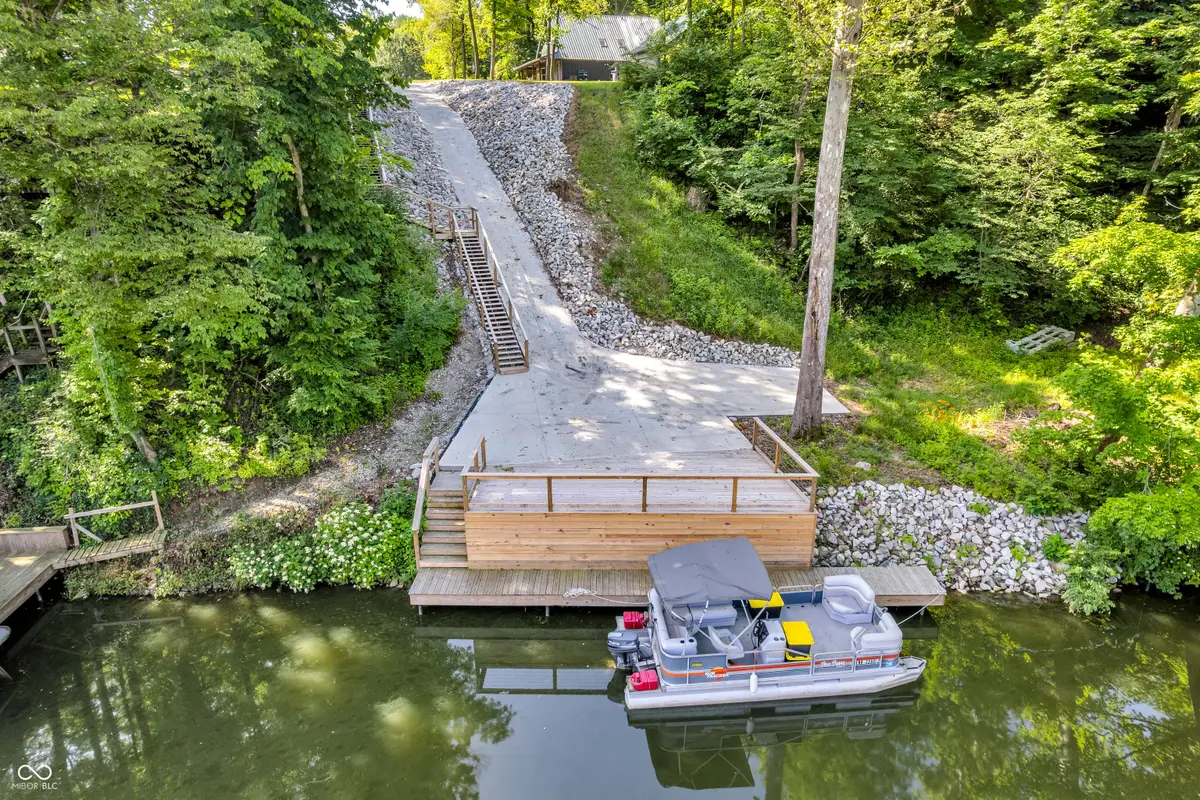 656 Jefferson Valley, Coatesville, IN 46121 - #1