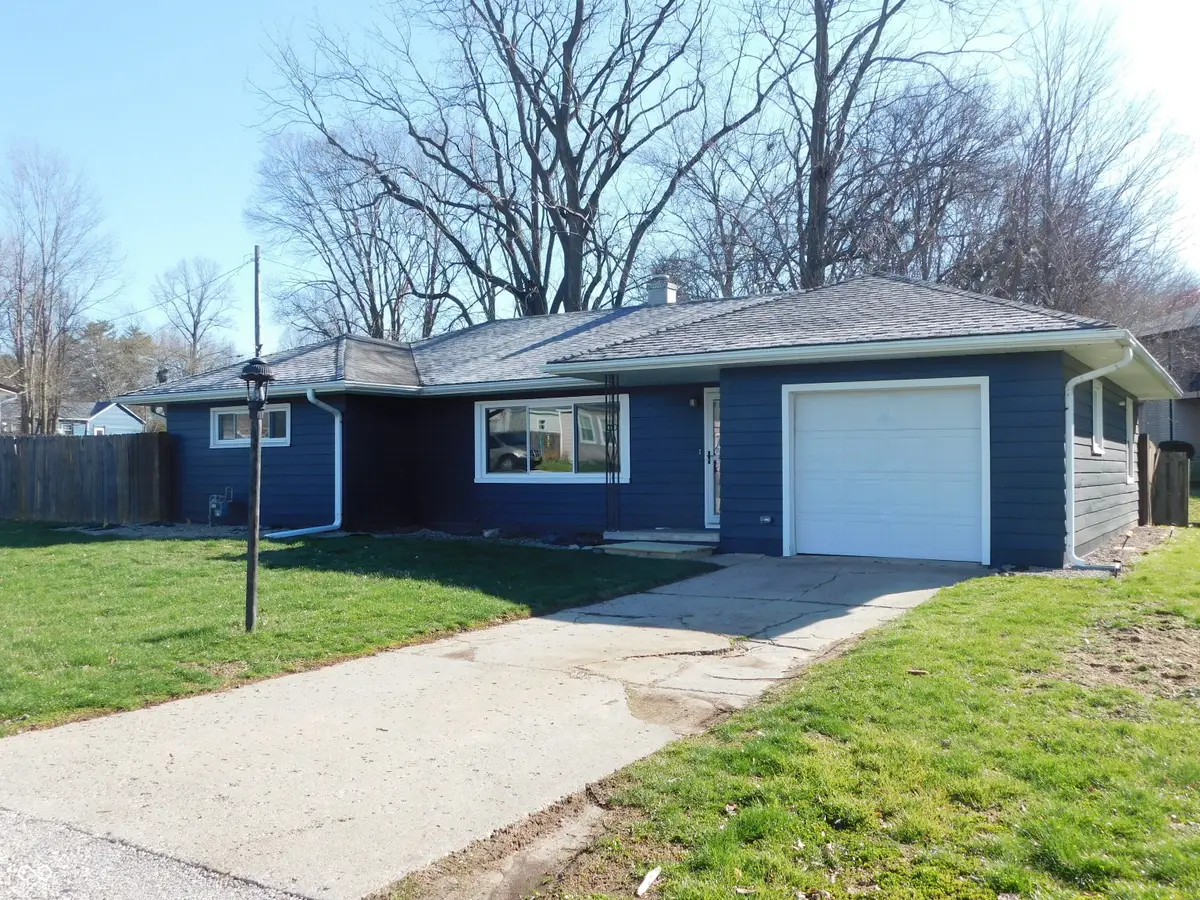 6 E Park Lane, Crawfordsville, IN 47933 - #1
