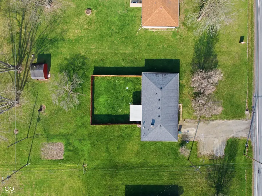 5539 W Us Highway 52, New Palestine, IN 46163 - #2