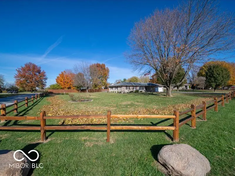 5652 Steven Drive, Greenwood, IN 46142 - #3