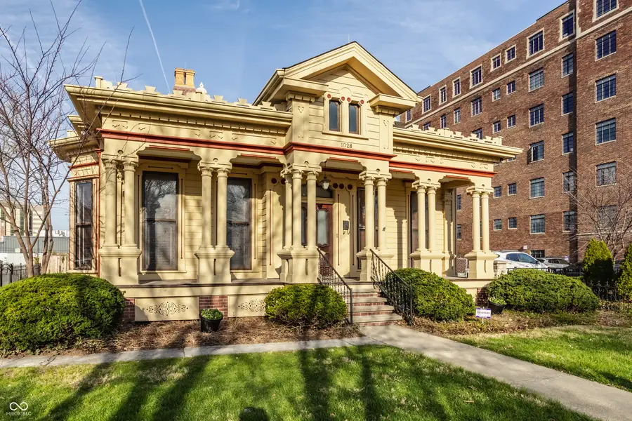 1028 N Delaware Street, Indianapolis, IN 46202 - #3