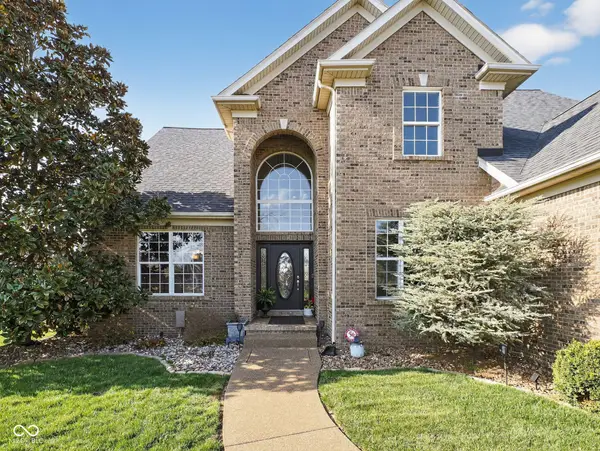 5688 Victoria Bluffs Drive, Newburgh, IN 47630