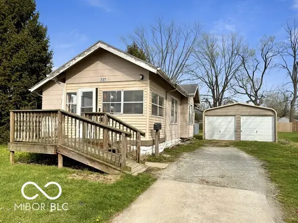 237 Ringwood Way, Anderson, IN 46013