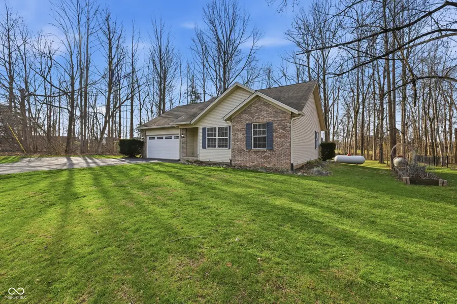 30 Victory Hill, Coatesville, IN 46121 - #2