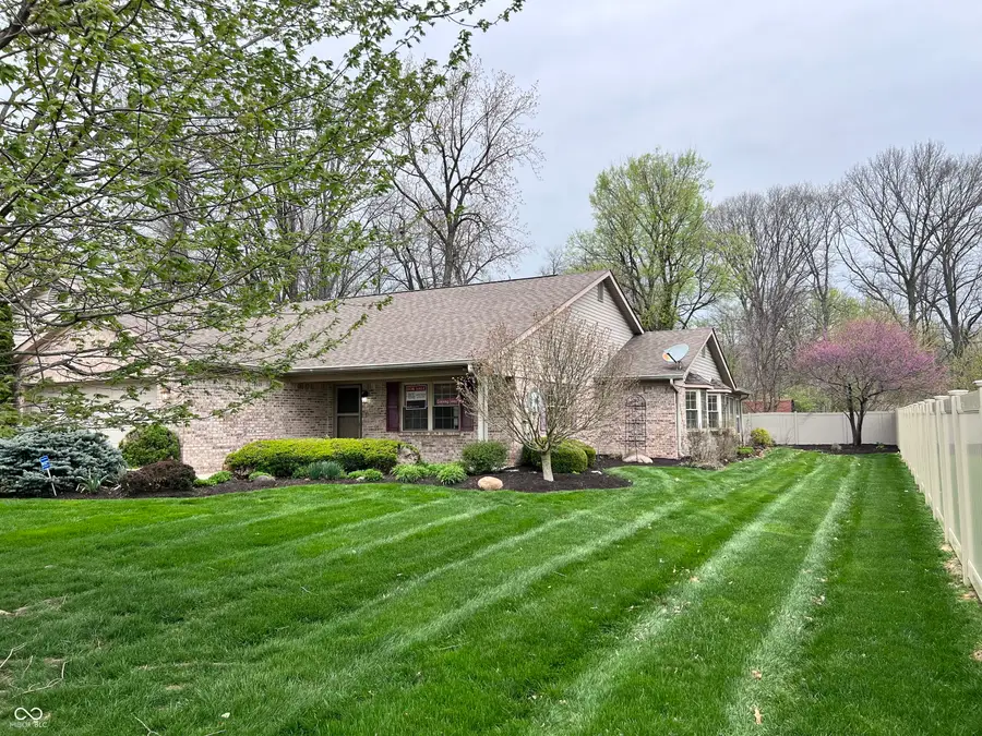 8940 Stepping Stone Way, Avon, IN 46123 - #2