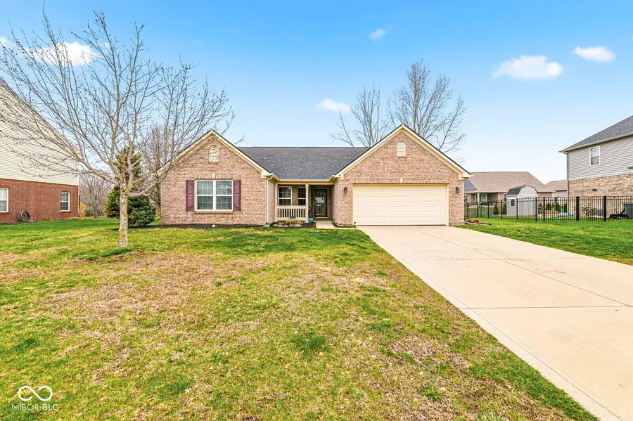 8112 Elsen Ridge, Avon, IN 46123 - #2