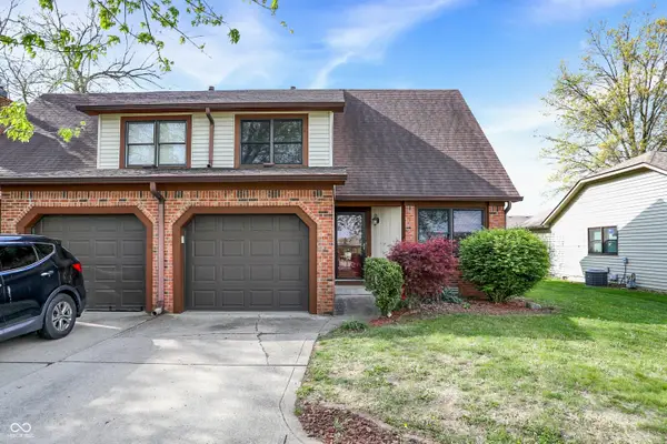 243 E County Line Road, Greenwood, IN 46143