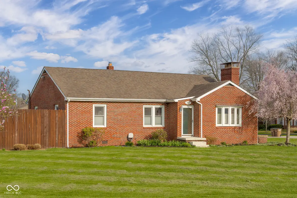 3405 Washington Street, Columbus, IN 47203 - #1