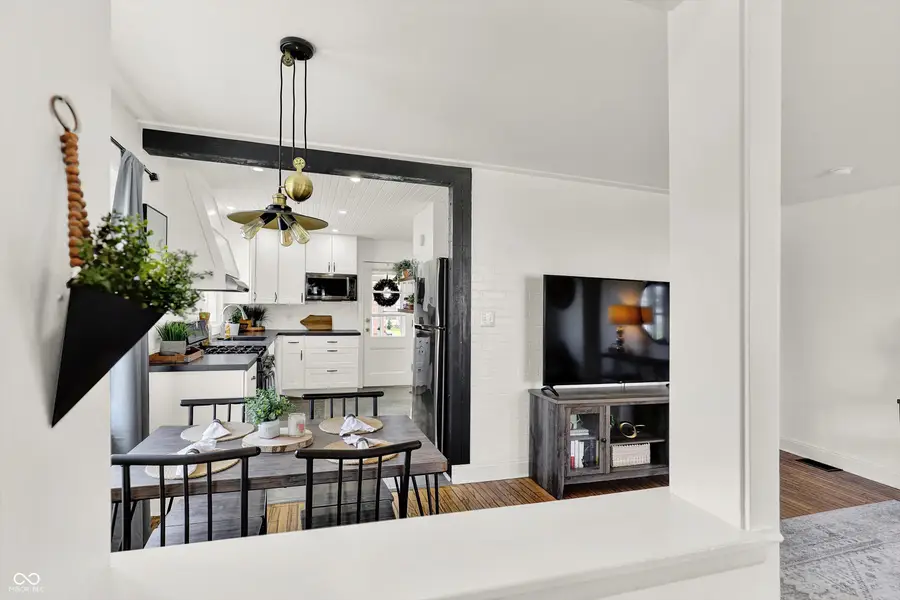 533 E College Avenue, Brownsburg, IN 46112 - #3