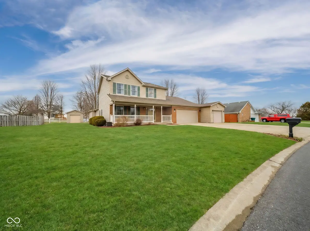 3004 W Aruba Way, Muncie, IN 47302 - #1