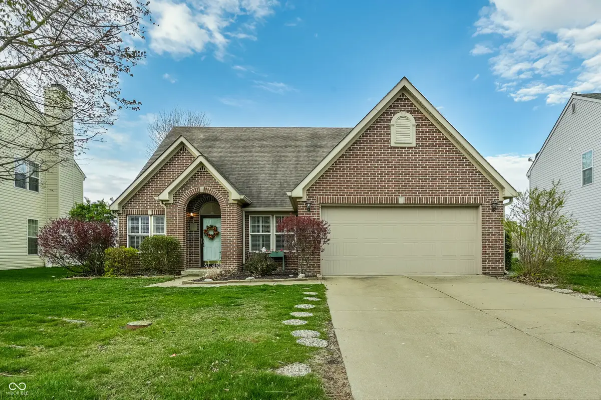 7332 Sycamore Run Drive, Indianapolis, IN 46237 - #1