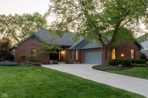 225 Admiral Way S, Carmel, IN 46032