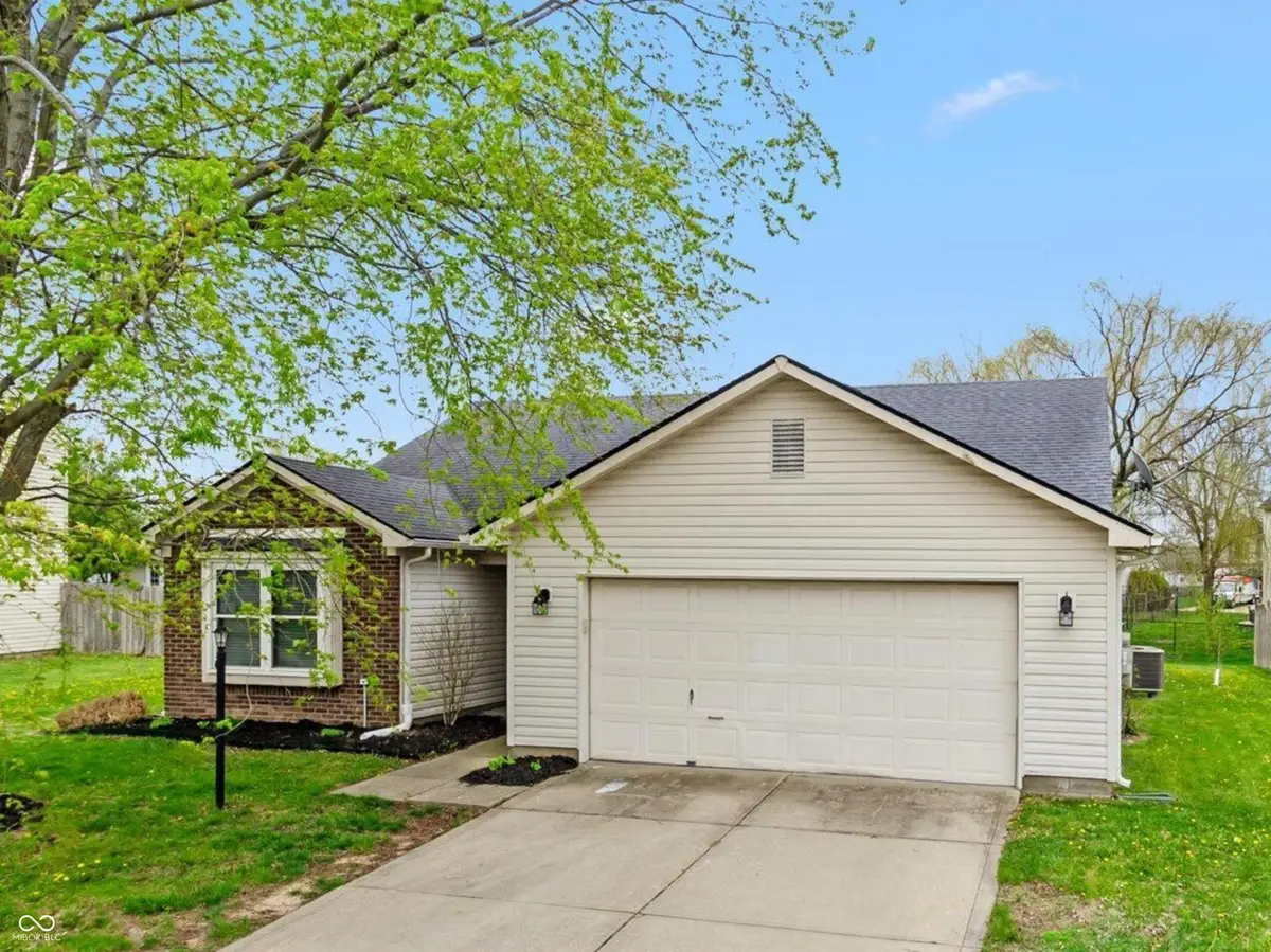 27 Lasalle Lane, Pittsboro, IN 46167 - #1