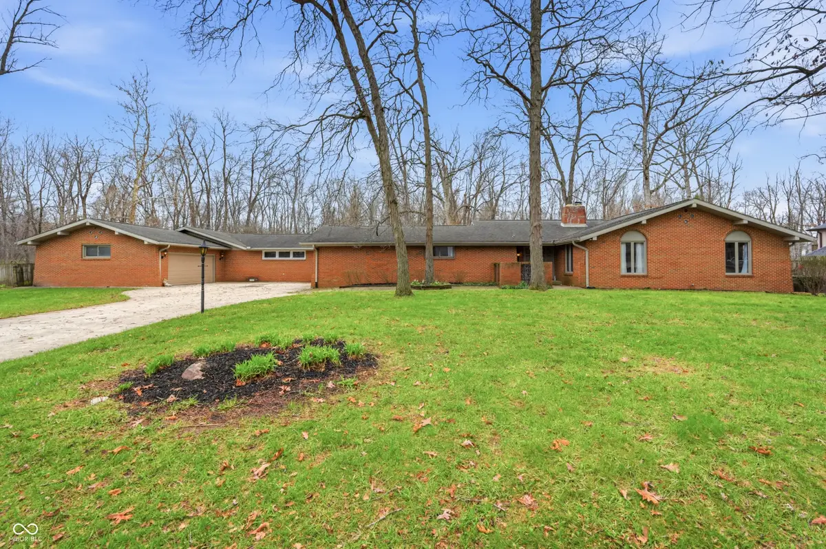 3505 Delaware Trail, Muncie, IN 47302 - #1